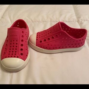 Size 7 Native Jeffersons